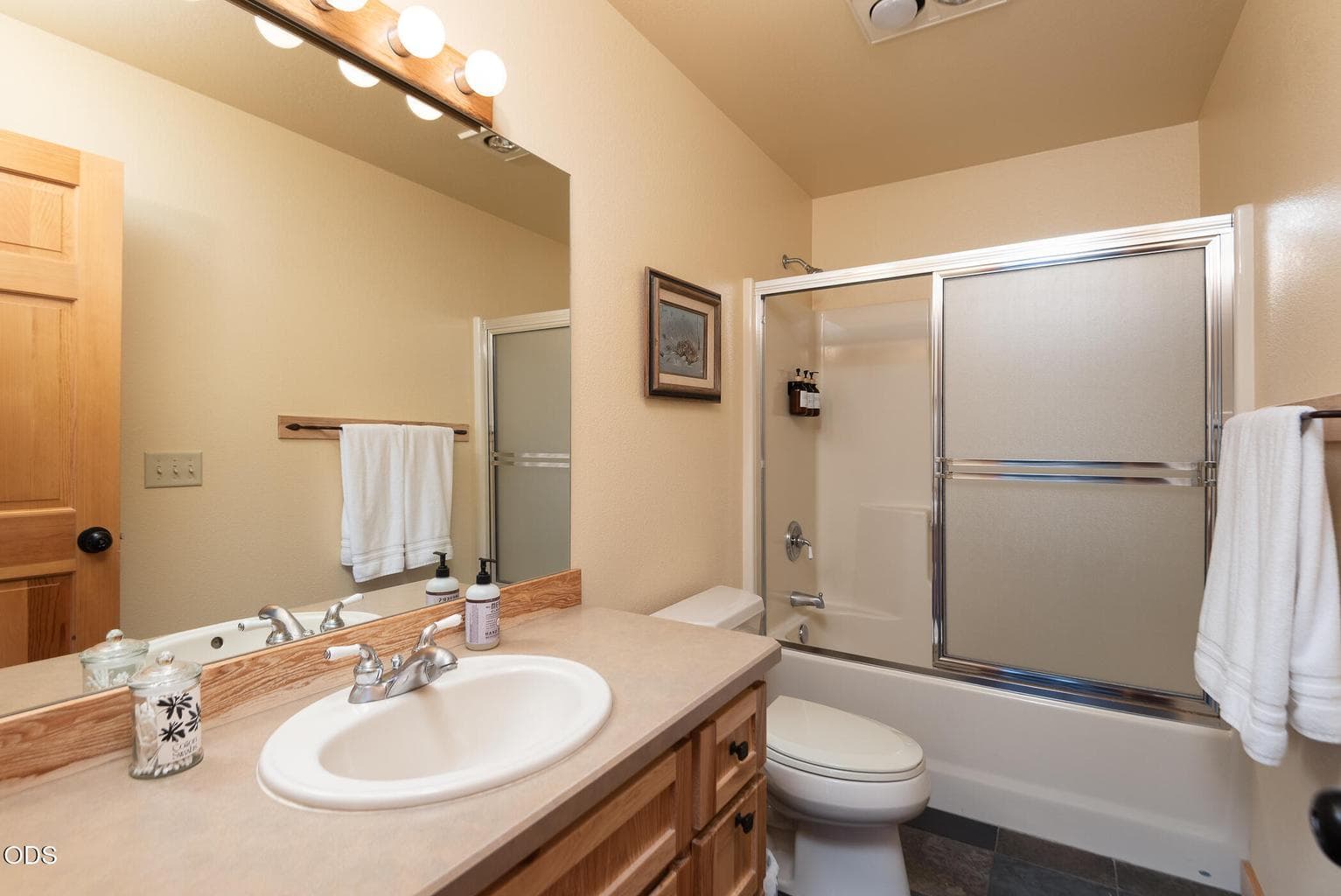 Photo of 8578 Red Wing Lane 13 of 23