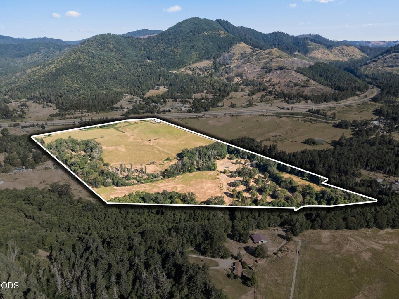 Photo of 706 Creek 1 of 23