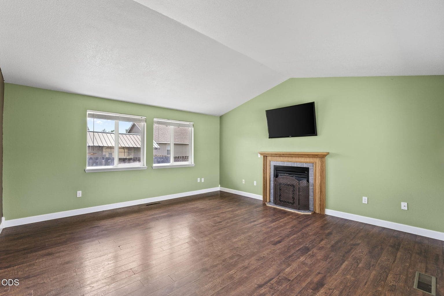 Photo of 2834 SW 27th Court 7 of 41
