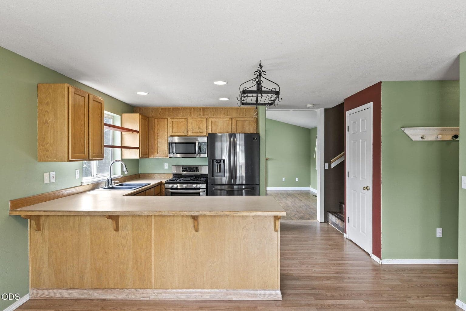 Photo of 2834 27th 3 of 41