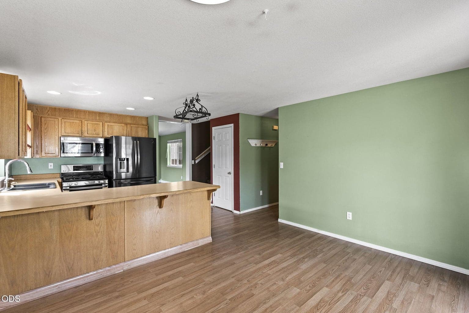 Photo of 2834 SW 27th Court 6 of 41