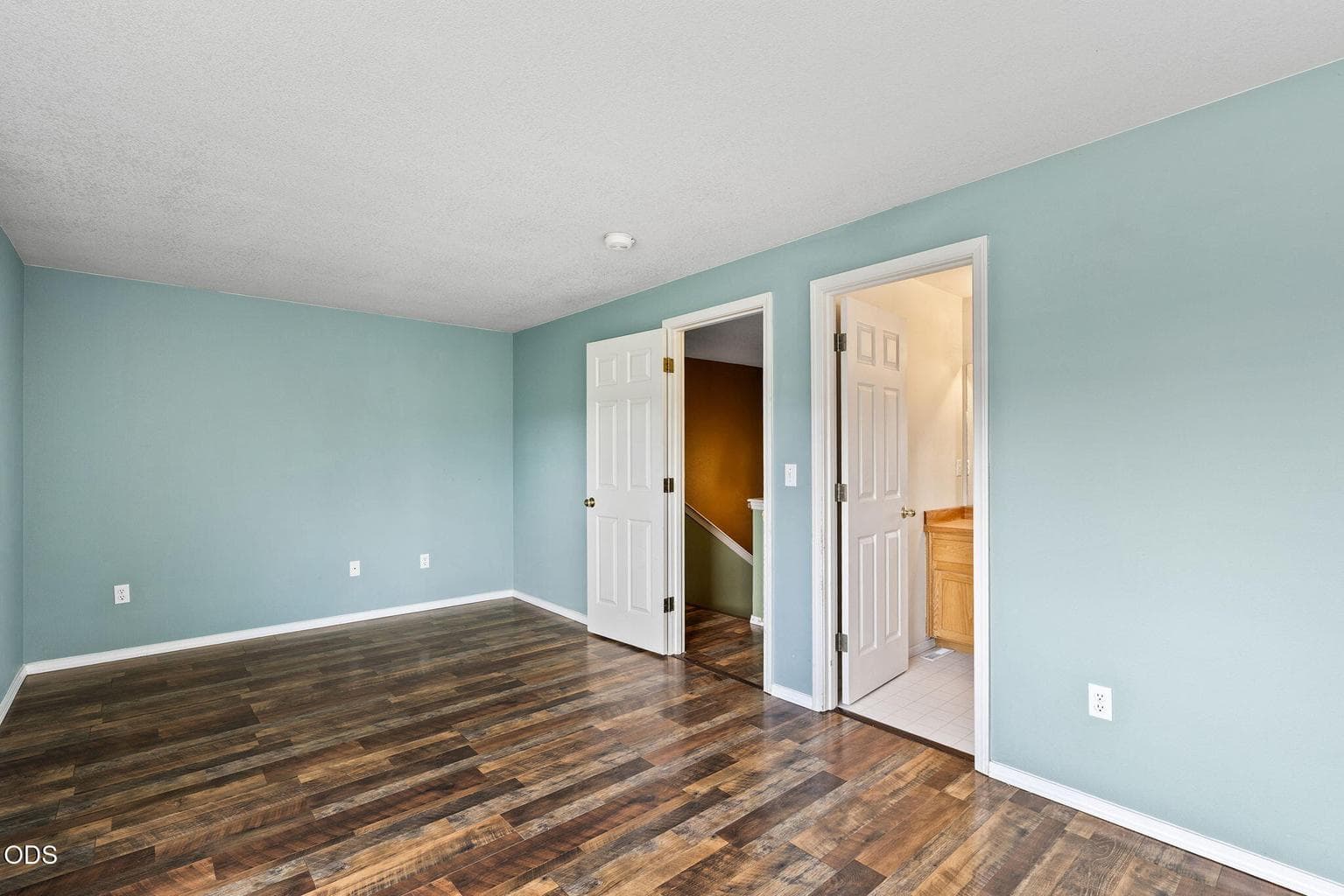 Photo of 2834 SW 27th Court 13 of 41