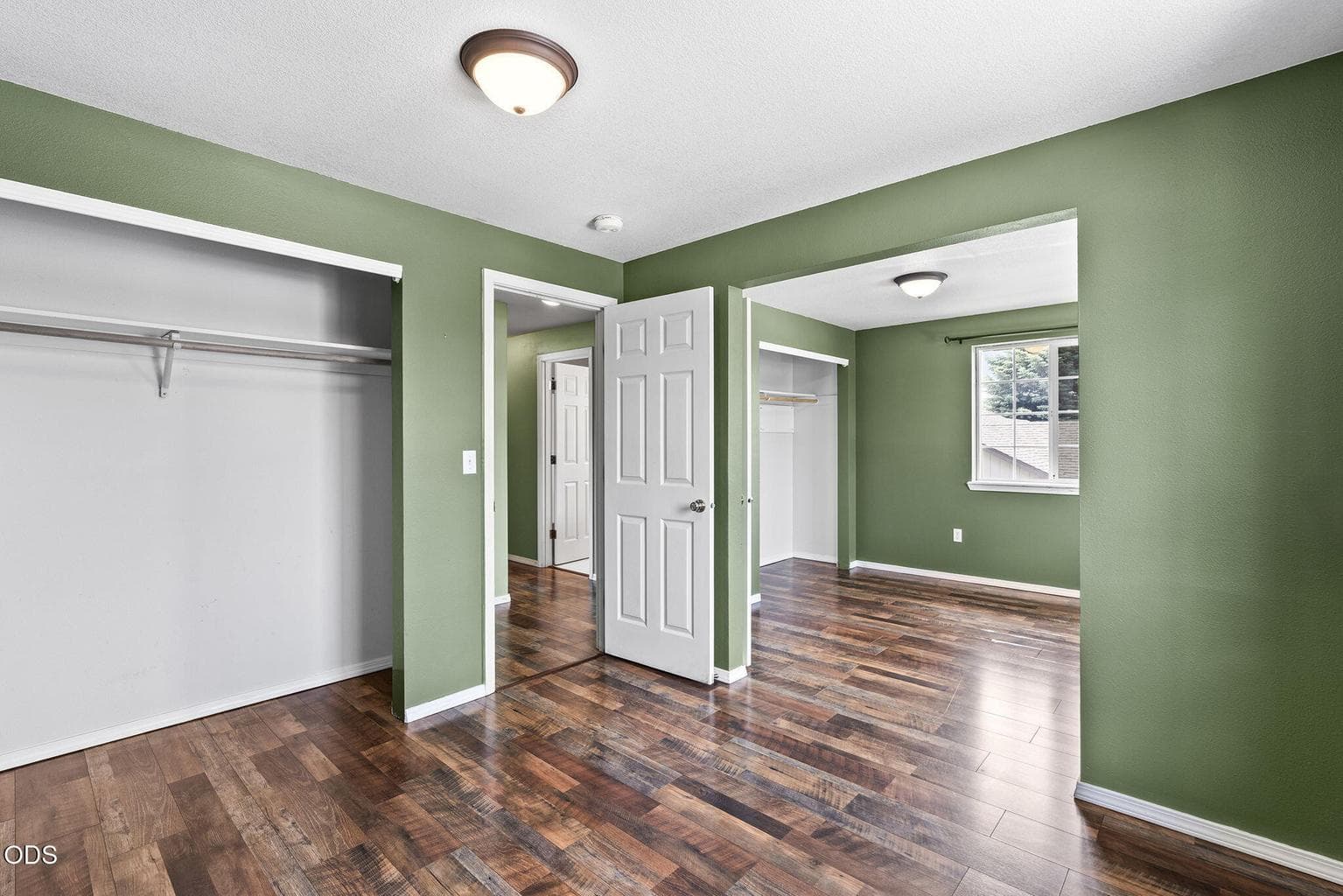 Photo of 2834 SW 27th Court 19 of 41