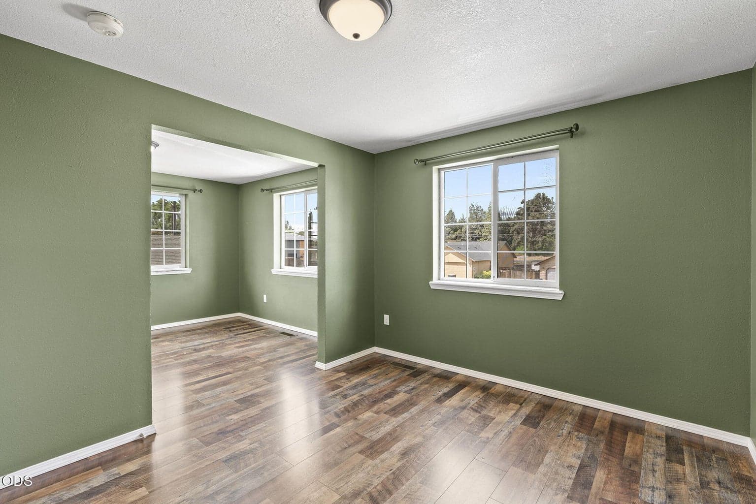 Photo of 2834 SW 27th Court 20 of 41