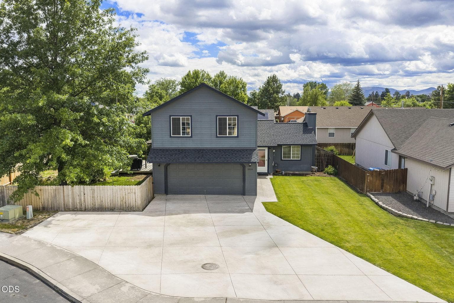Photo of 2834 SW 27th Court 23 of 41
