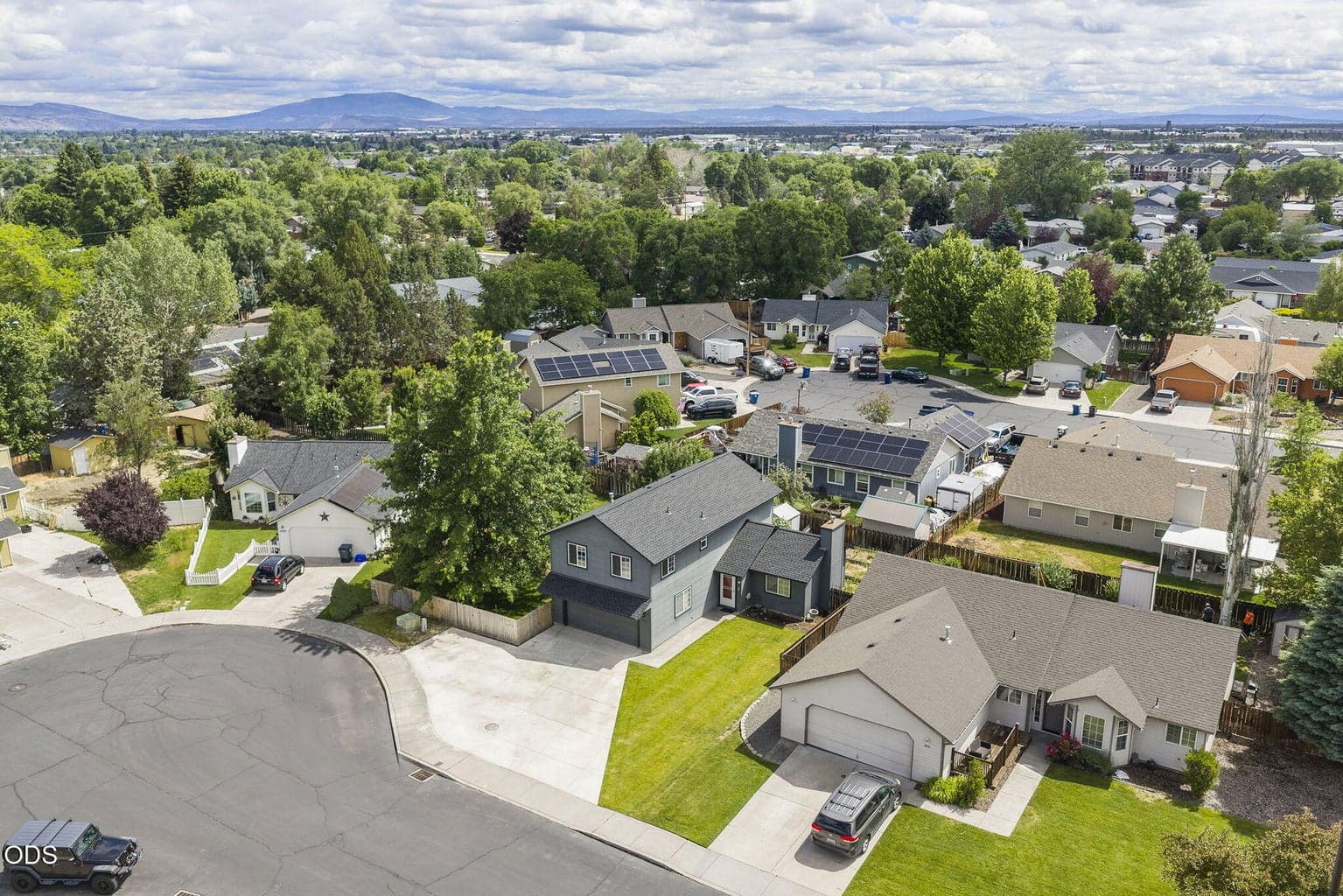 Photo of 2834 SW 27th Court 33 of 41