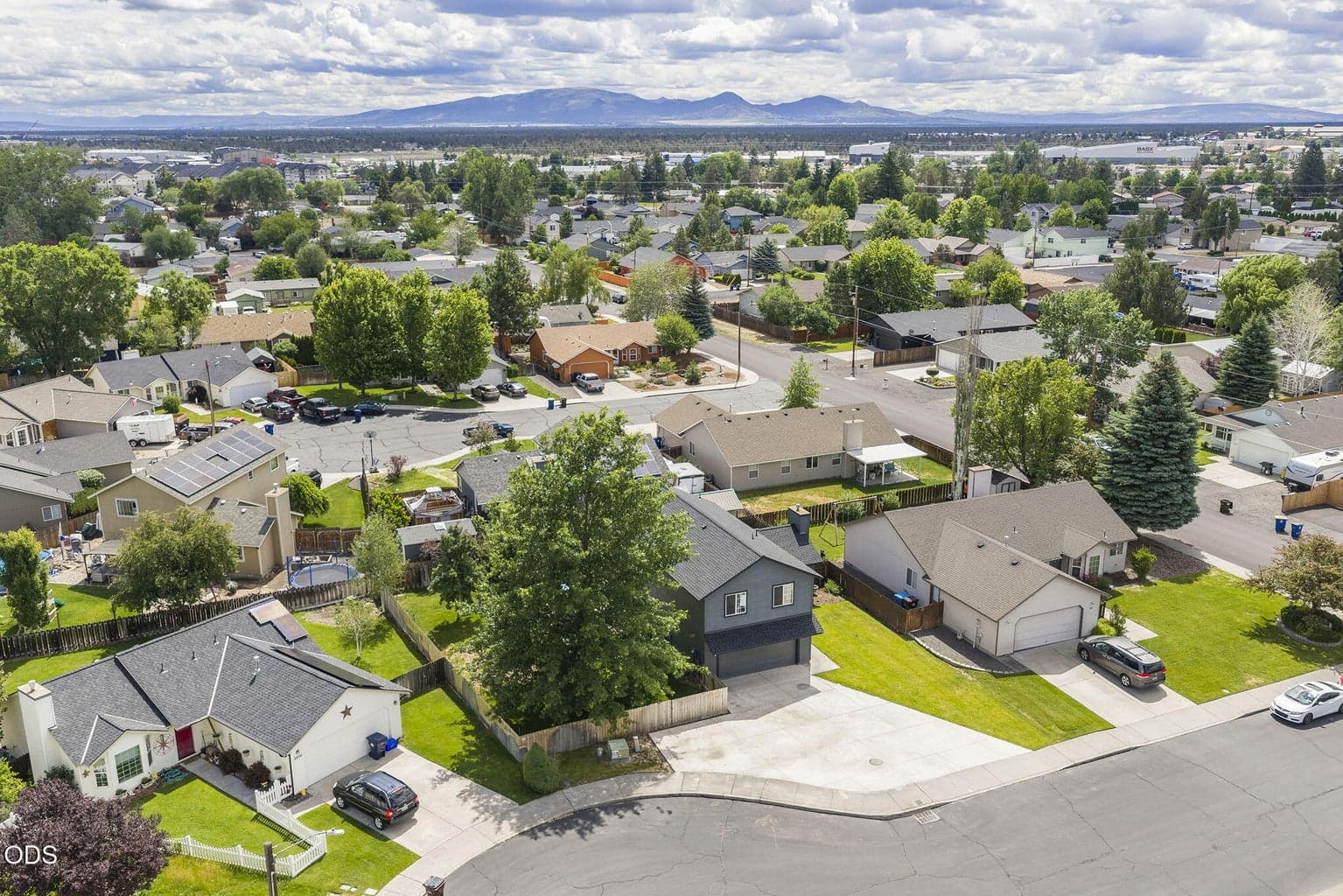 Photo of 2834 SW 27th Court 35 of 41