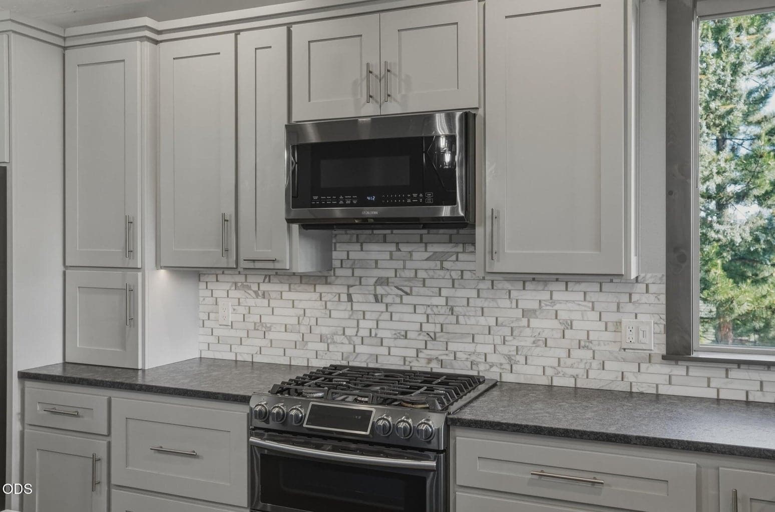 Photo of 2484 SW 39th Street 20 of 64