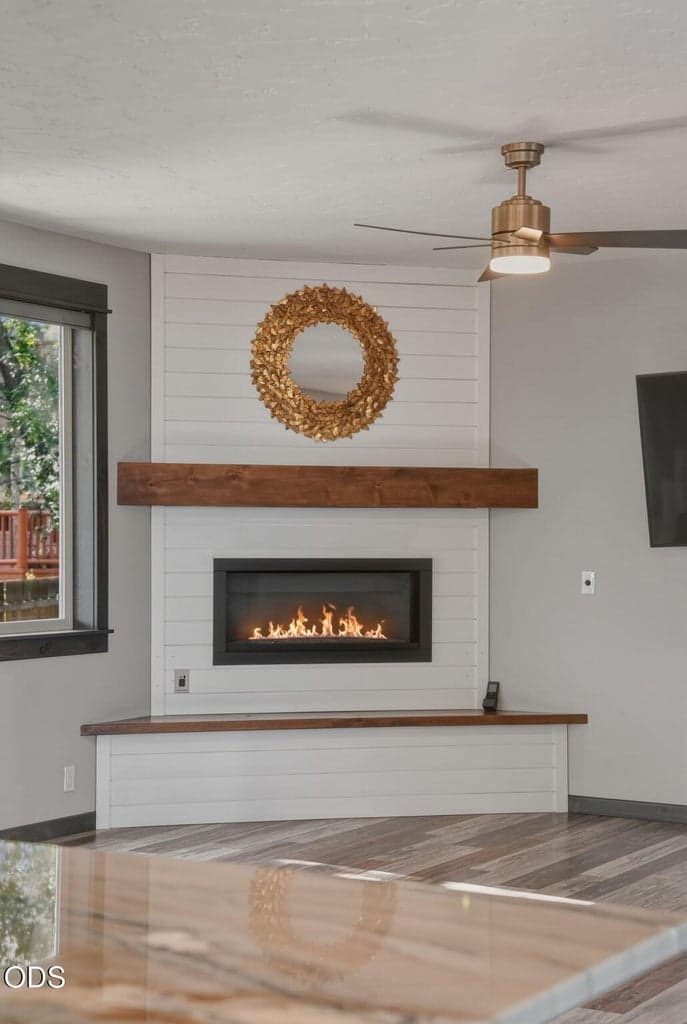 Photo of 2484 SW 39th Street 23 of 64