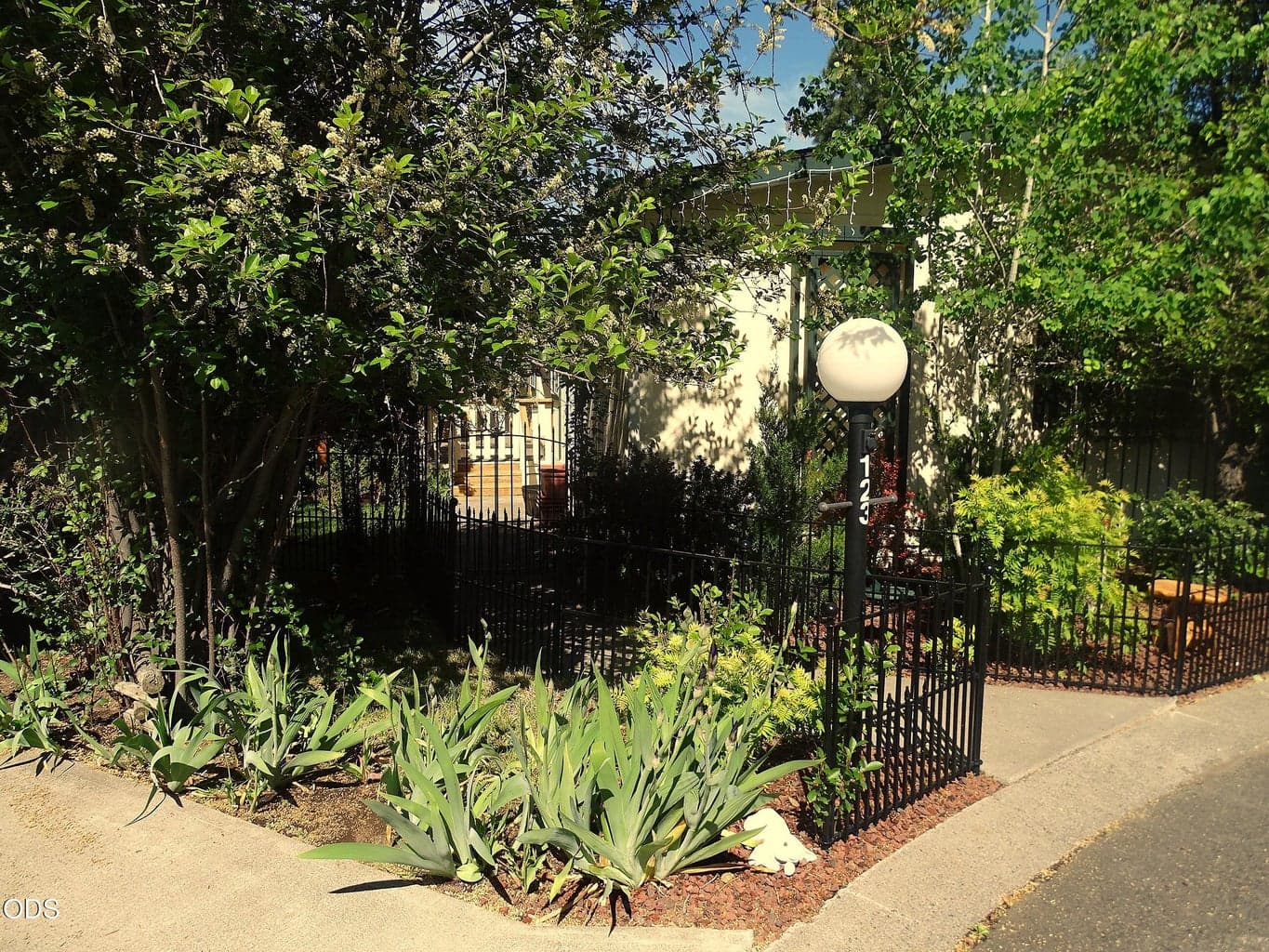 Photo of 1001 SE 15th Street 26 of 52