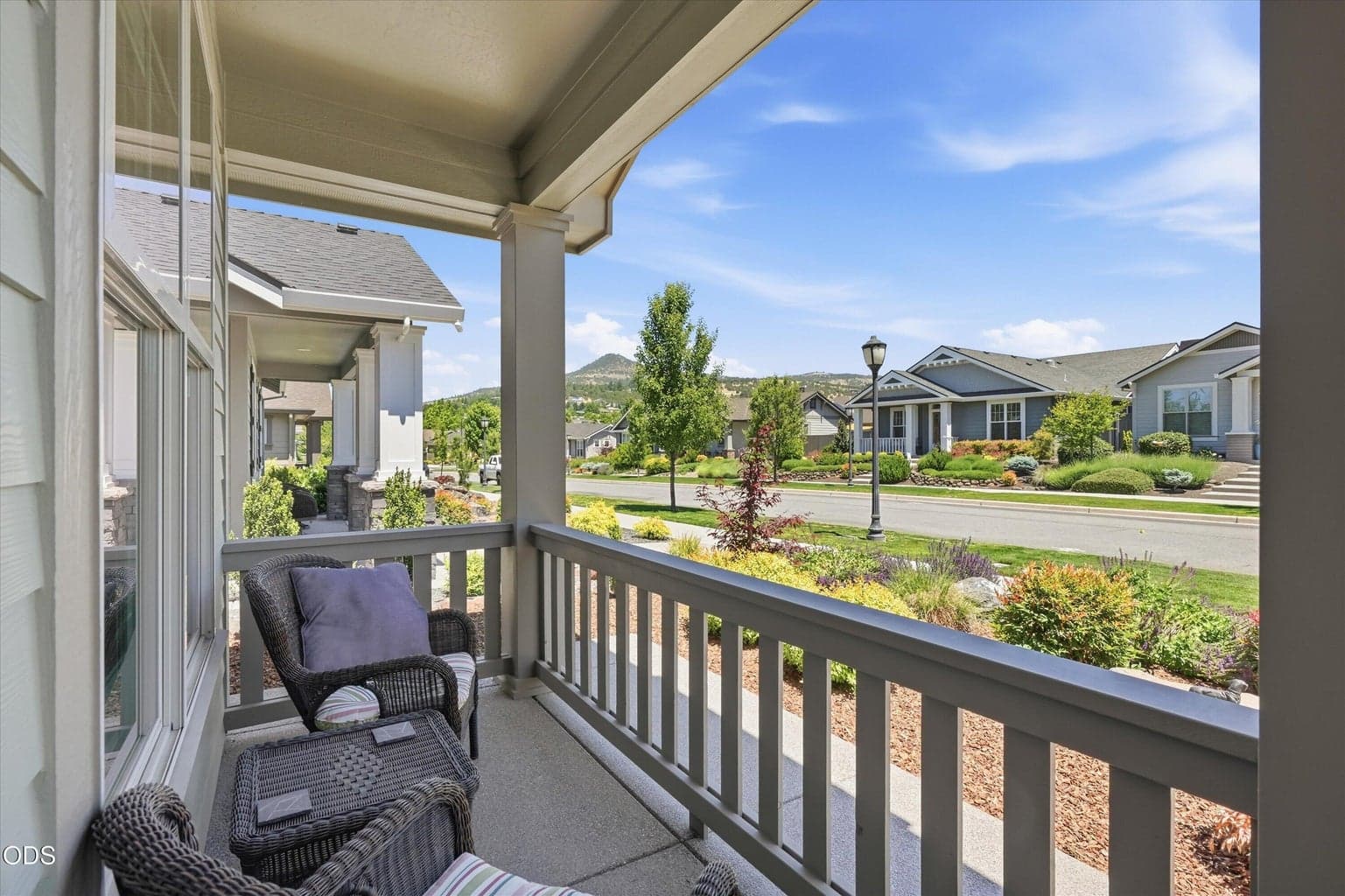 Photo of 566 Canterwood 3 of 36