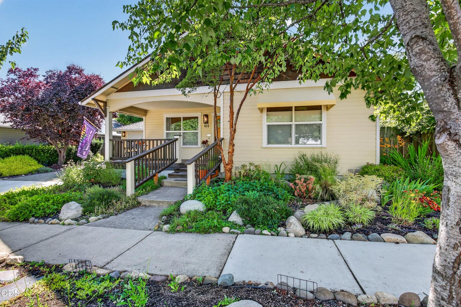 Photo of 414 Parkside 2 of 27