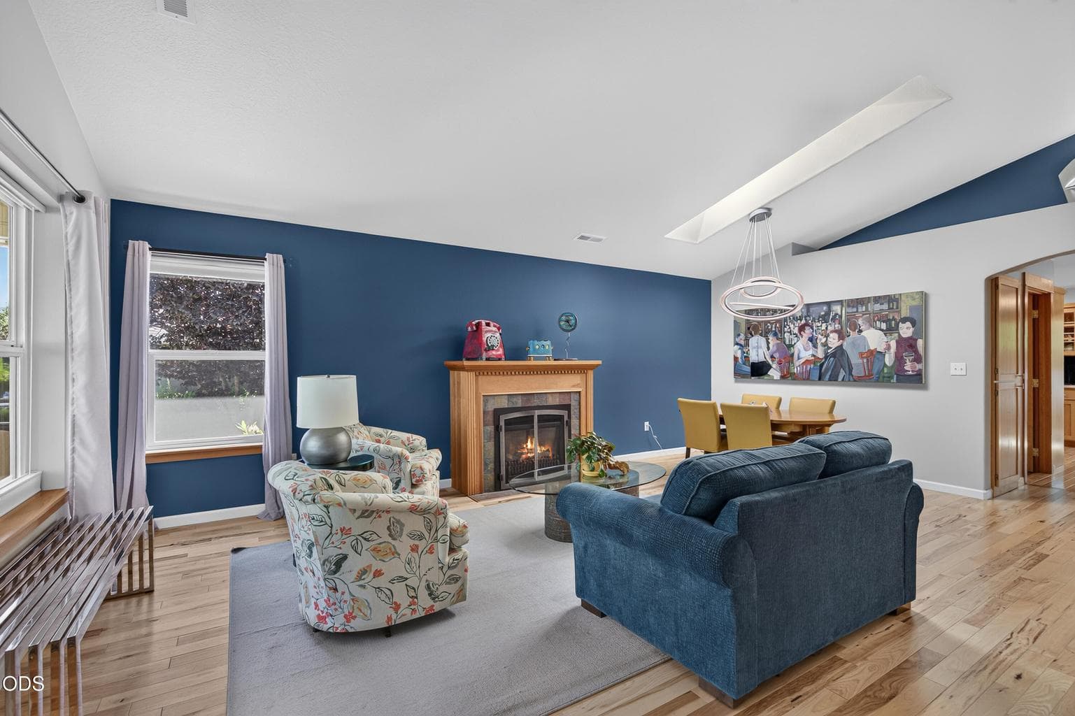 Photo of 414 Parkside 4 of 27
