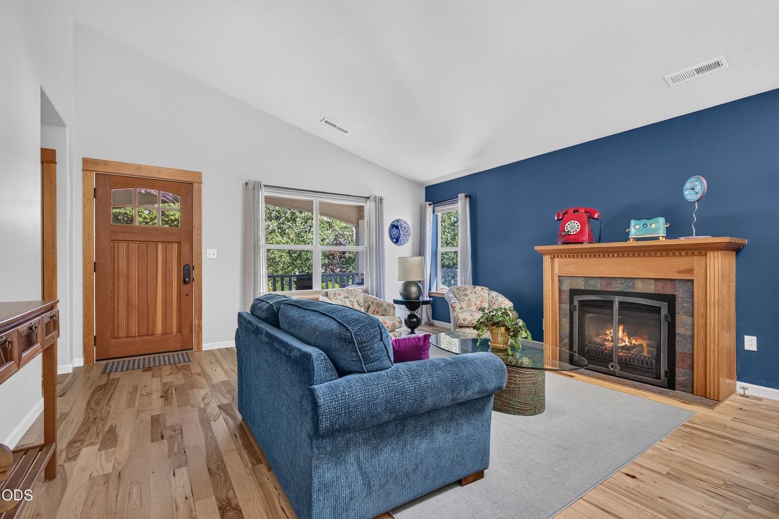 Photo of 414 Parkside 5 of 27