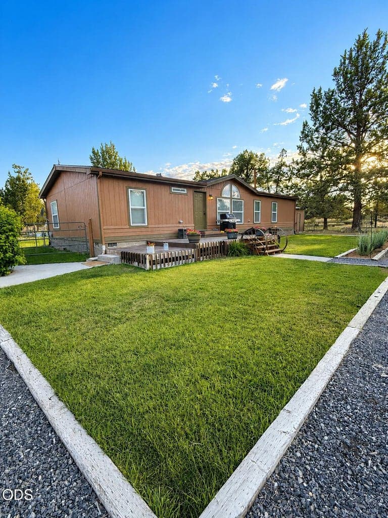 Photo of 4970 62nd 1 of 2