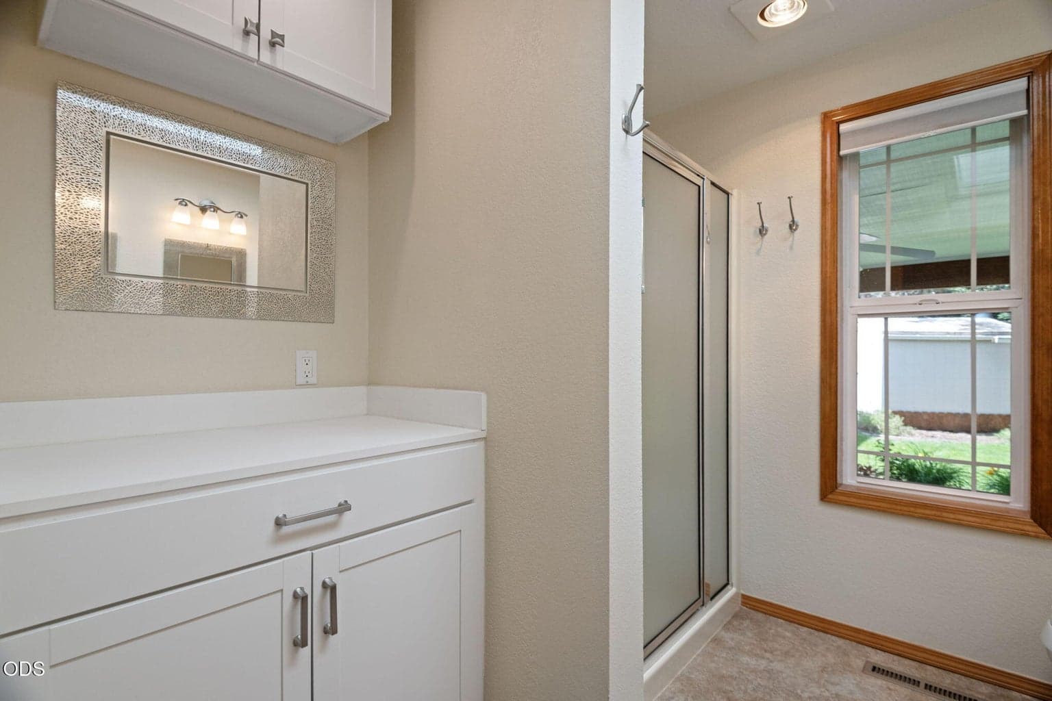 Photo of 1105 SE Palmwood Court 15 of 29