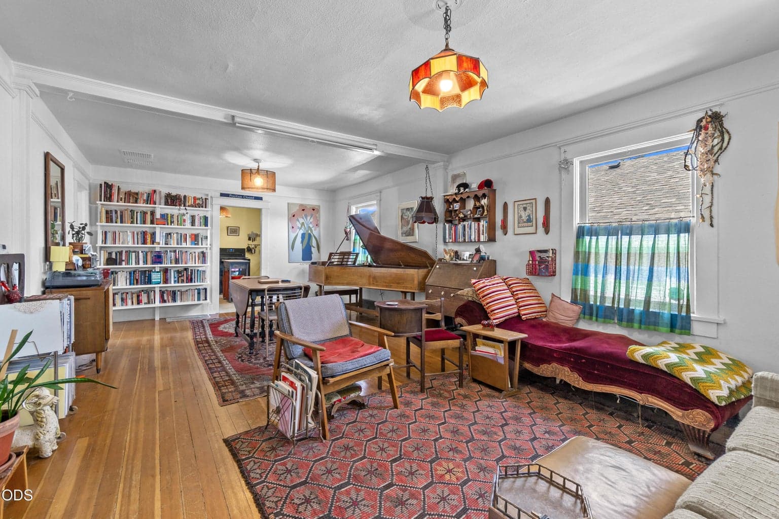 Photo of 3815 64th 4 of 41