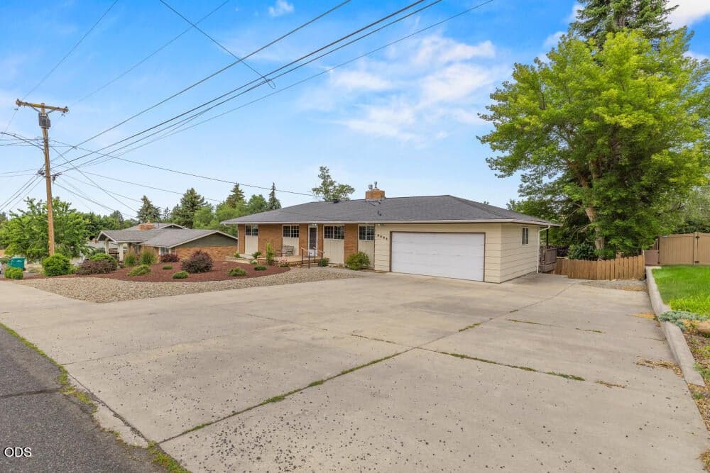Photo of 6321 Juniper 4 of 49