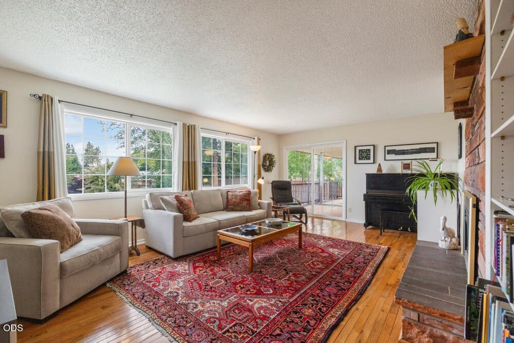 Photo of 6321 Juniper 5 of 49