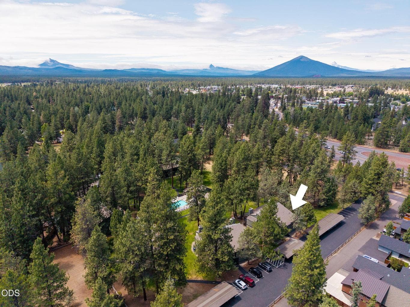 Photo of 897 E Desperado Trail 36 of 43