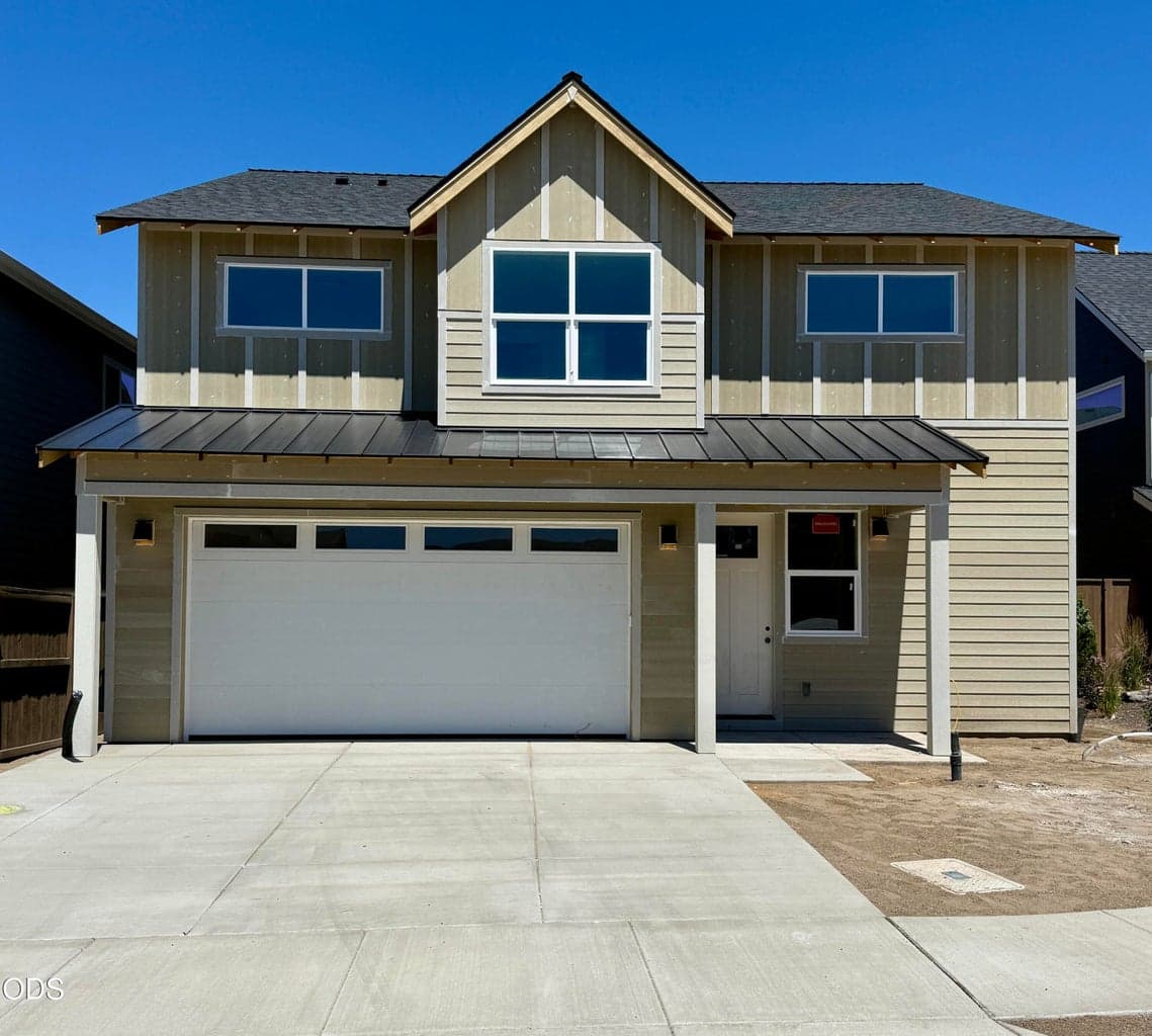 Photo of 21421 Krakatoa Court 2 of 15