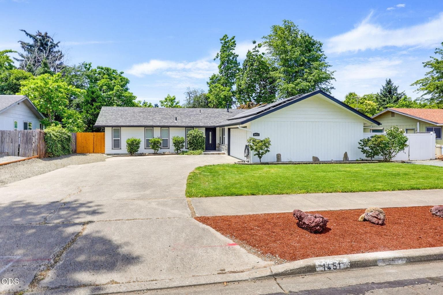 Photo of 1451 Bluebonnet 1 of 67
