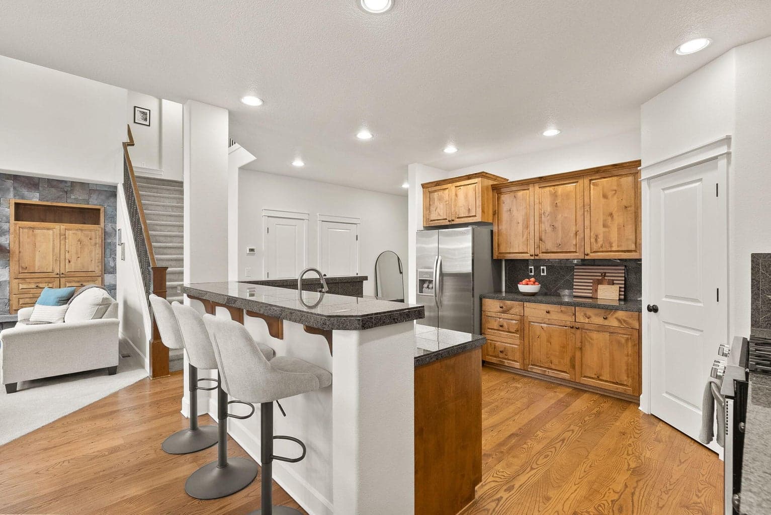 Photo of 20106 Stonegate Drive 14 of 72