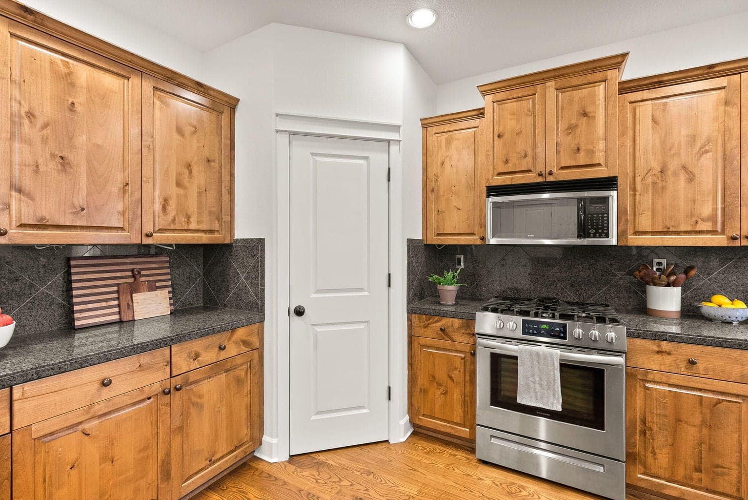 Photo of 20106 Stonegate Drive 18 of 72