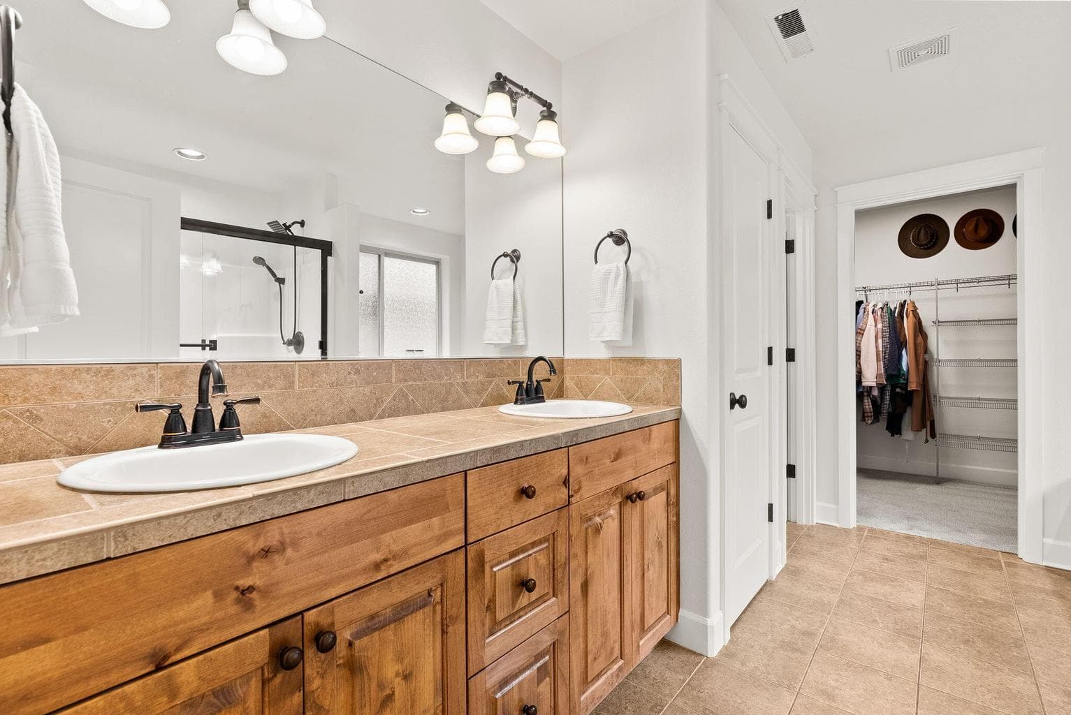 Photo of 20106 Stonegate Drive 27 of 72