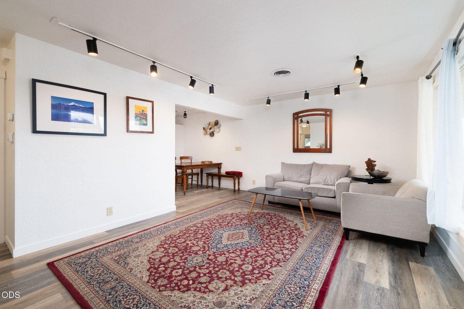 Photo of 820 4th 4 of 32