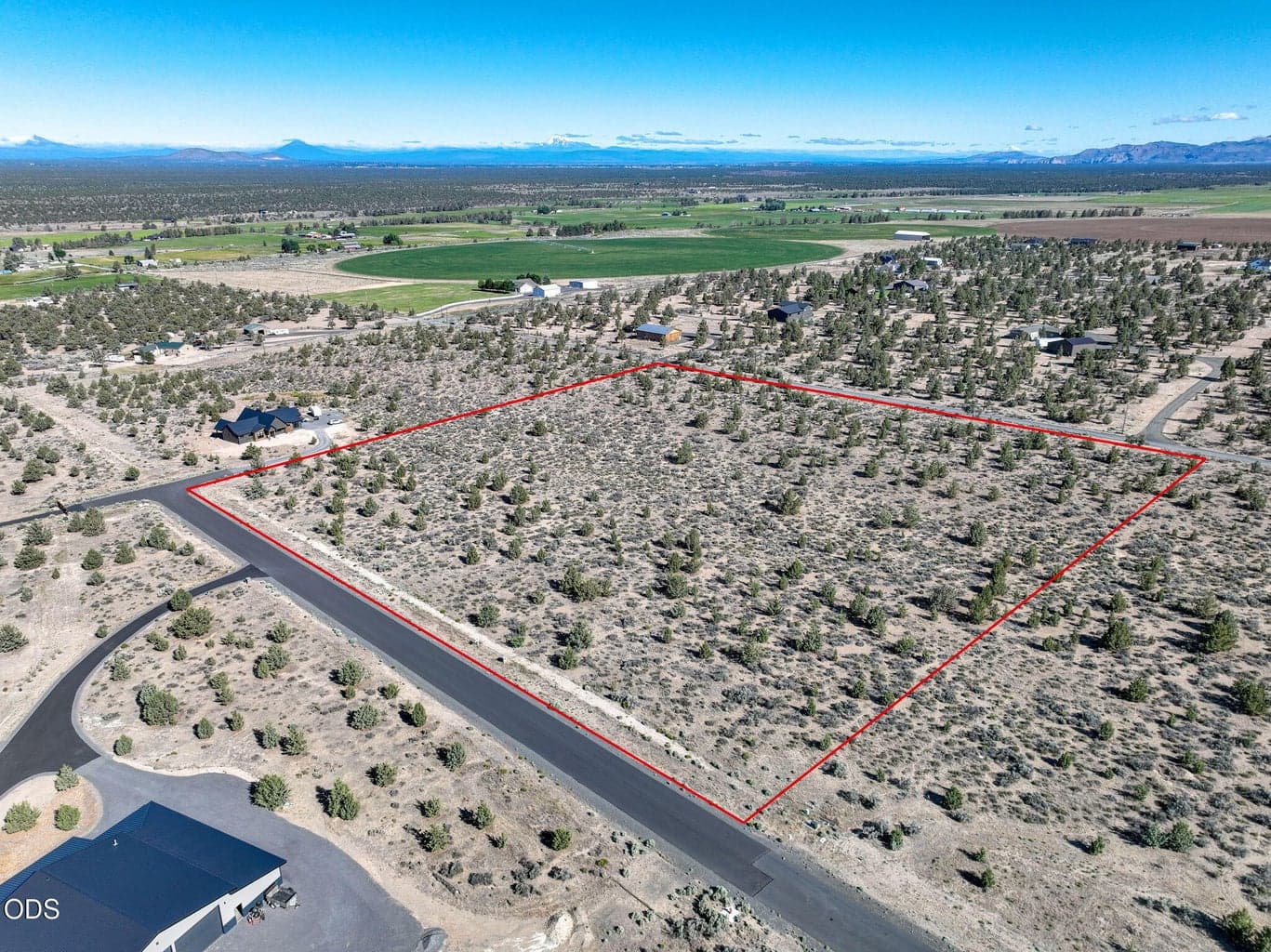 Views to the Northwest (lot lines are approximate)