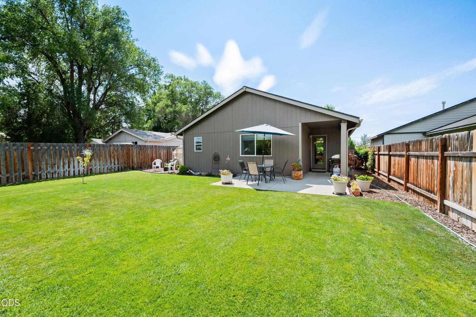 Photo of 1238 NW Seehale Avenue 24 of 39