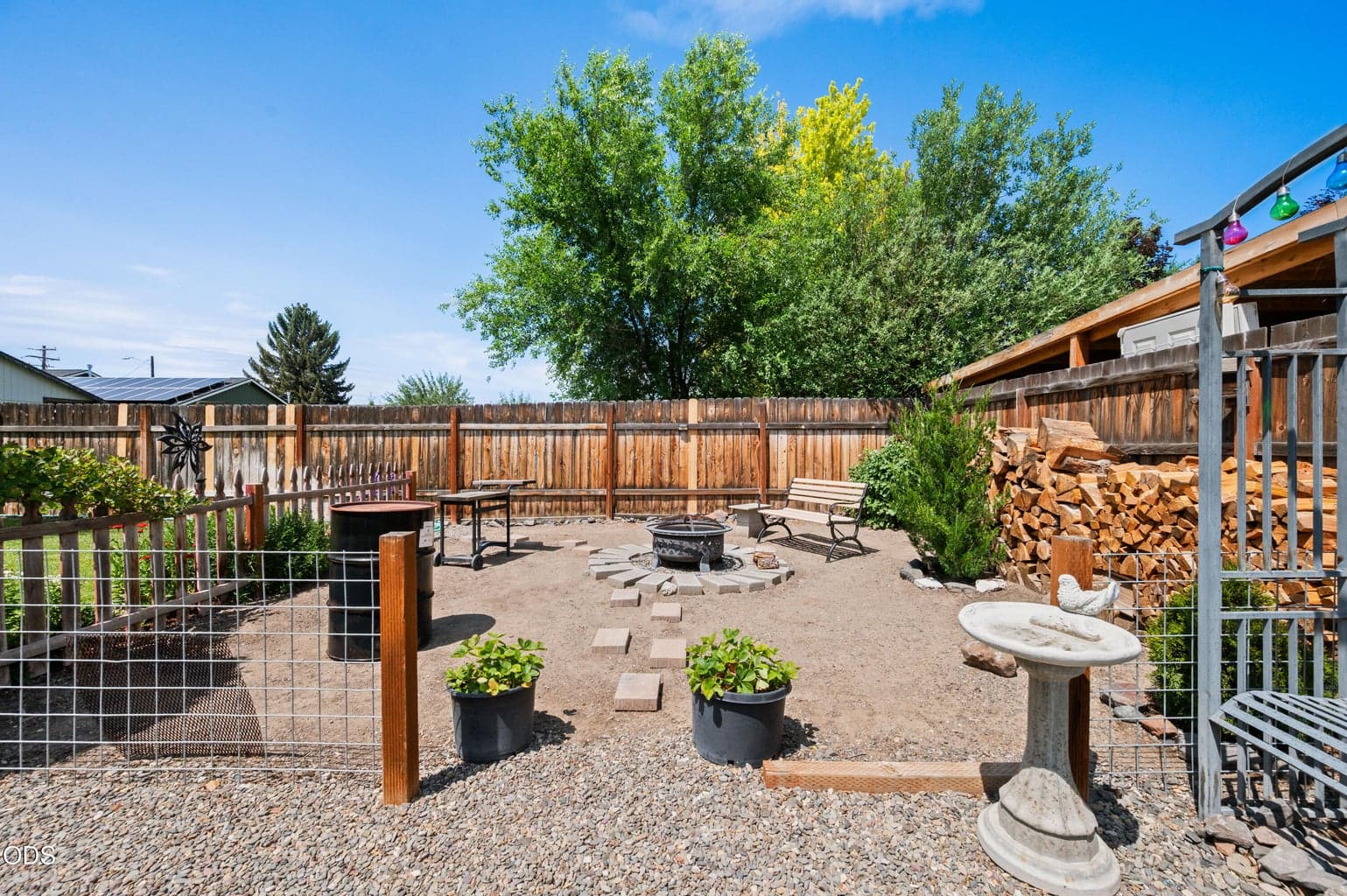 Photo of 1238 NW Seehale Avenue 28 of 39