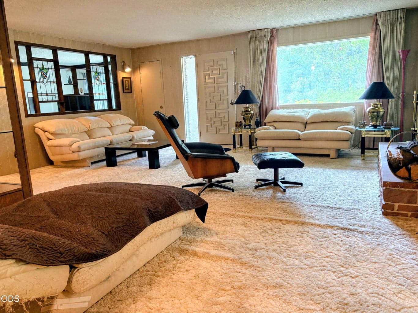 Photo of 15845 Burgess Road 7 of 31
