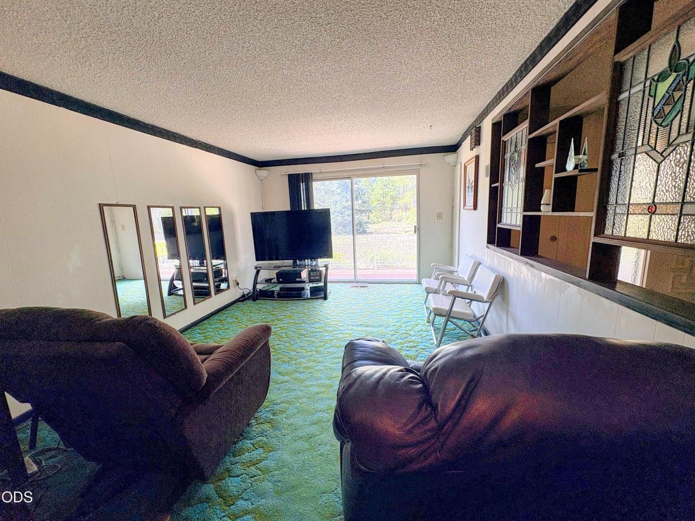 Photo of 15845 Burgess Road 14 of 31