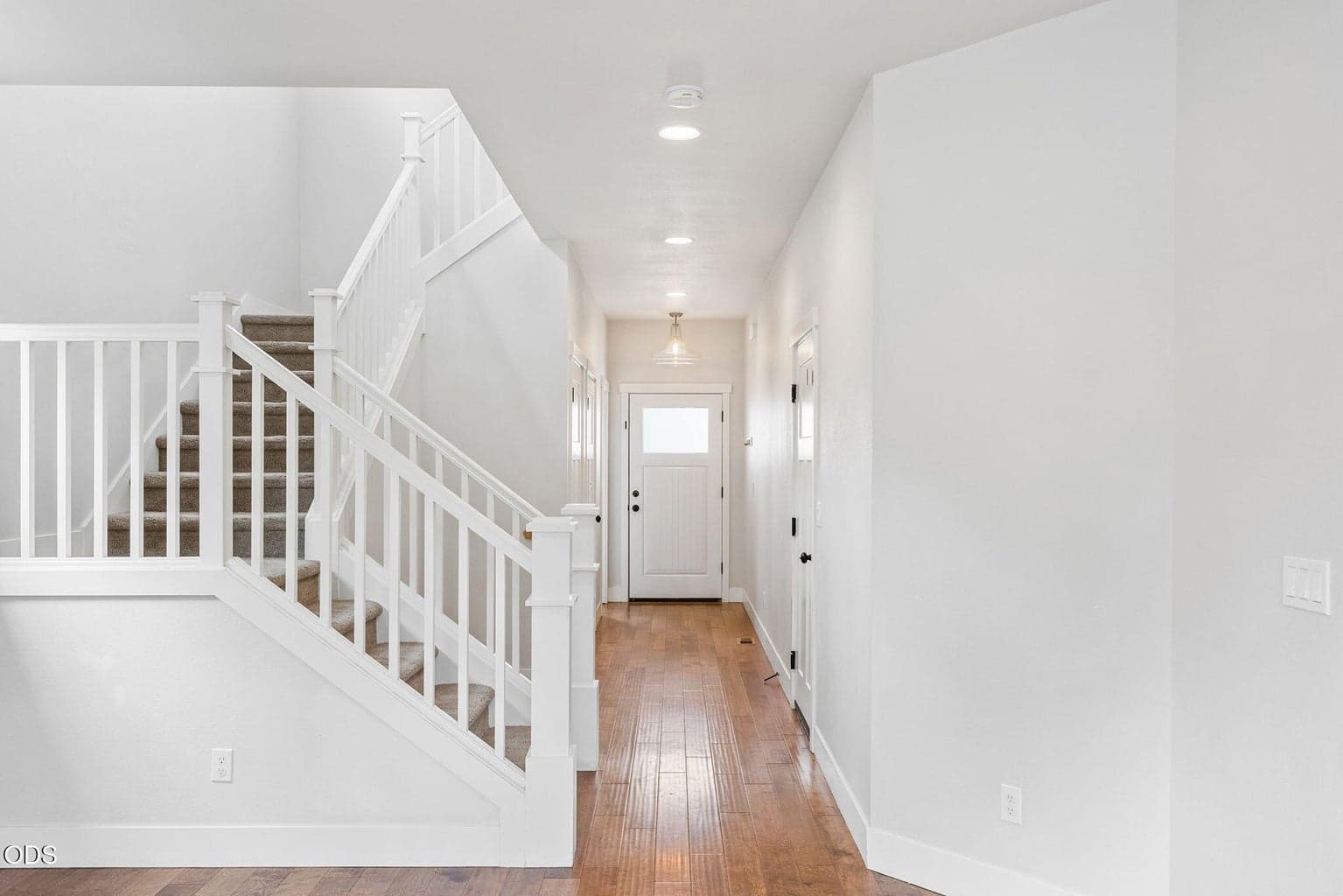 Photo of 20485 Byron 4 of 48