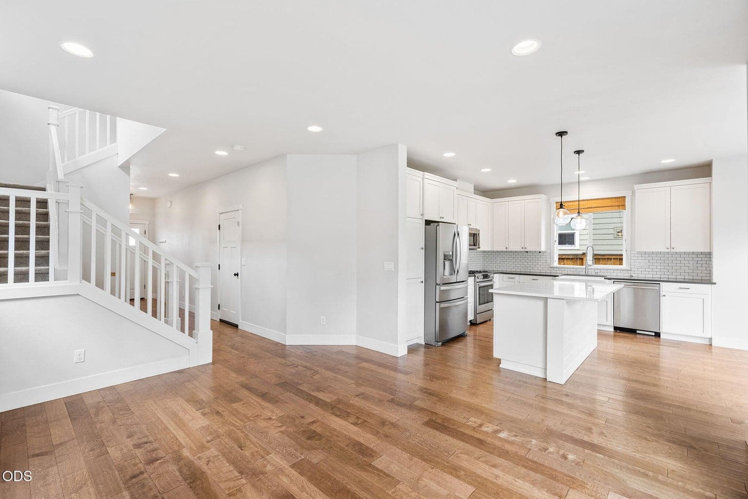 Photo of 20485 SE Byron Avenue 7 of 48