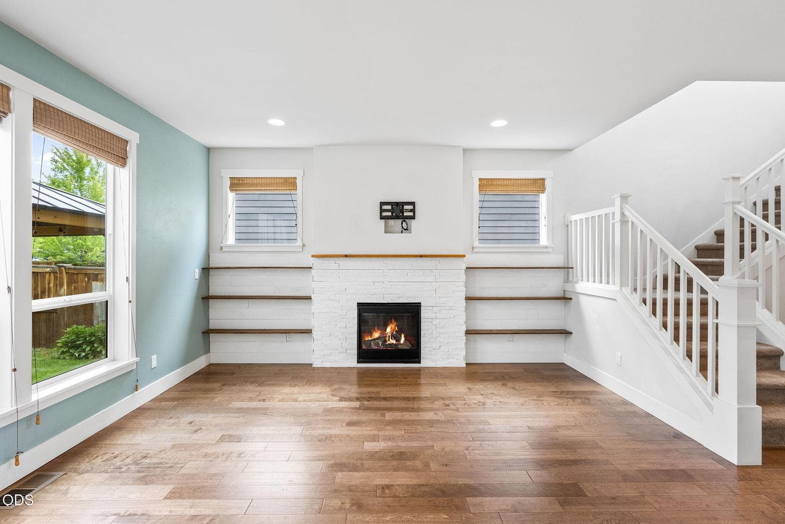 Photo of 20485 SE Byron Avenue 11 of 48