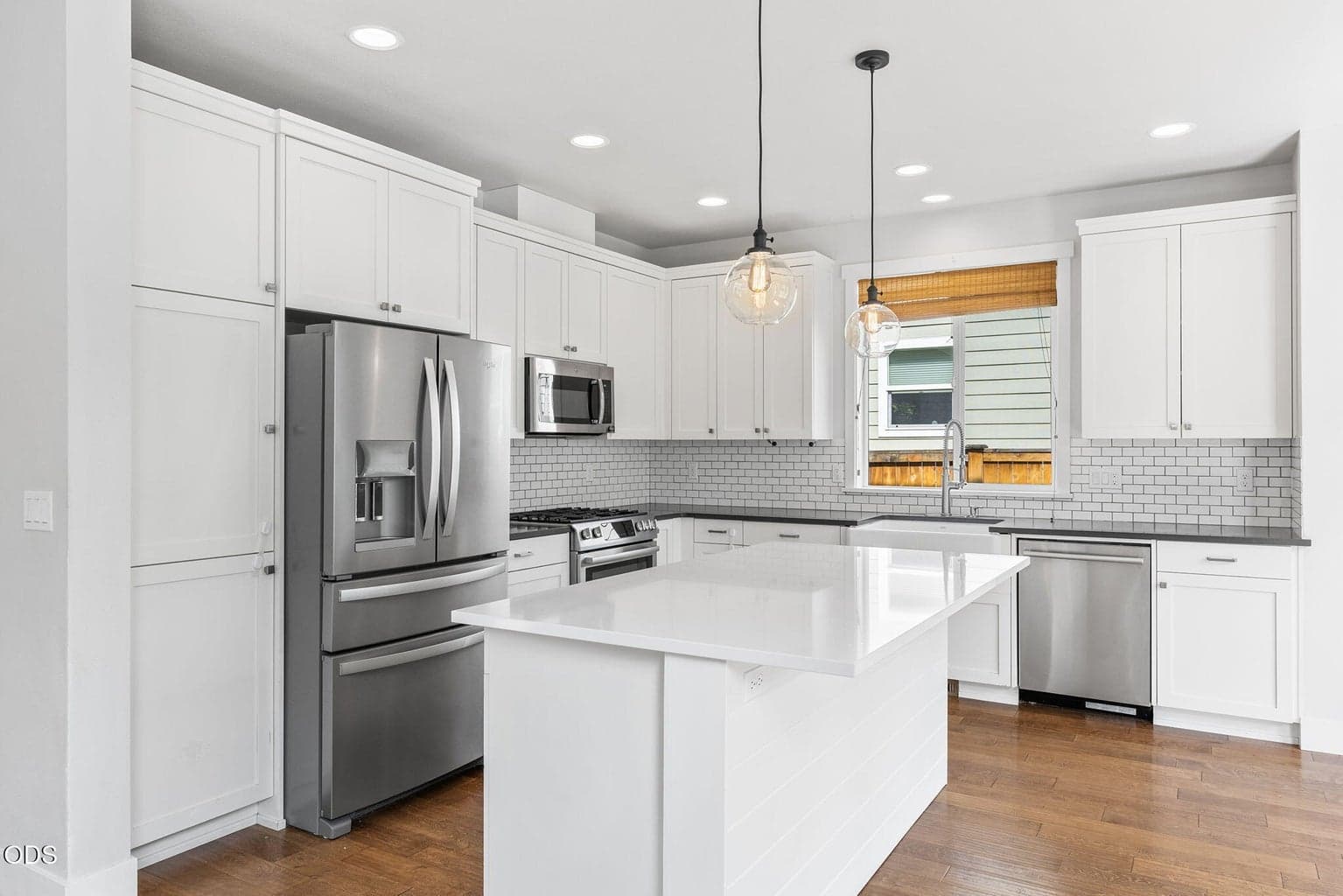 Photo of 20485 SE Byron Avenue 15 of 48