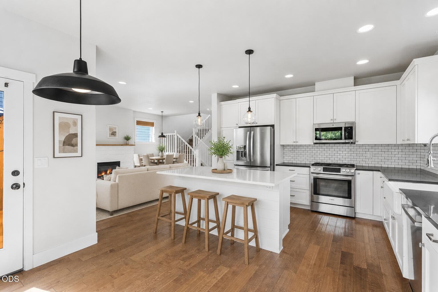 Photo of 20485 SE Byron Avenue 23 of 48