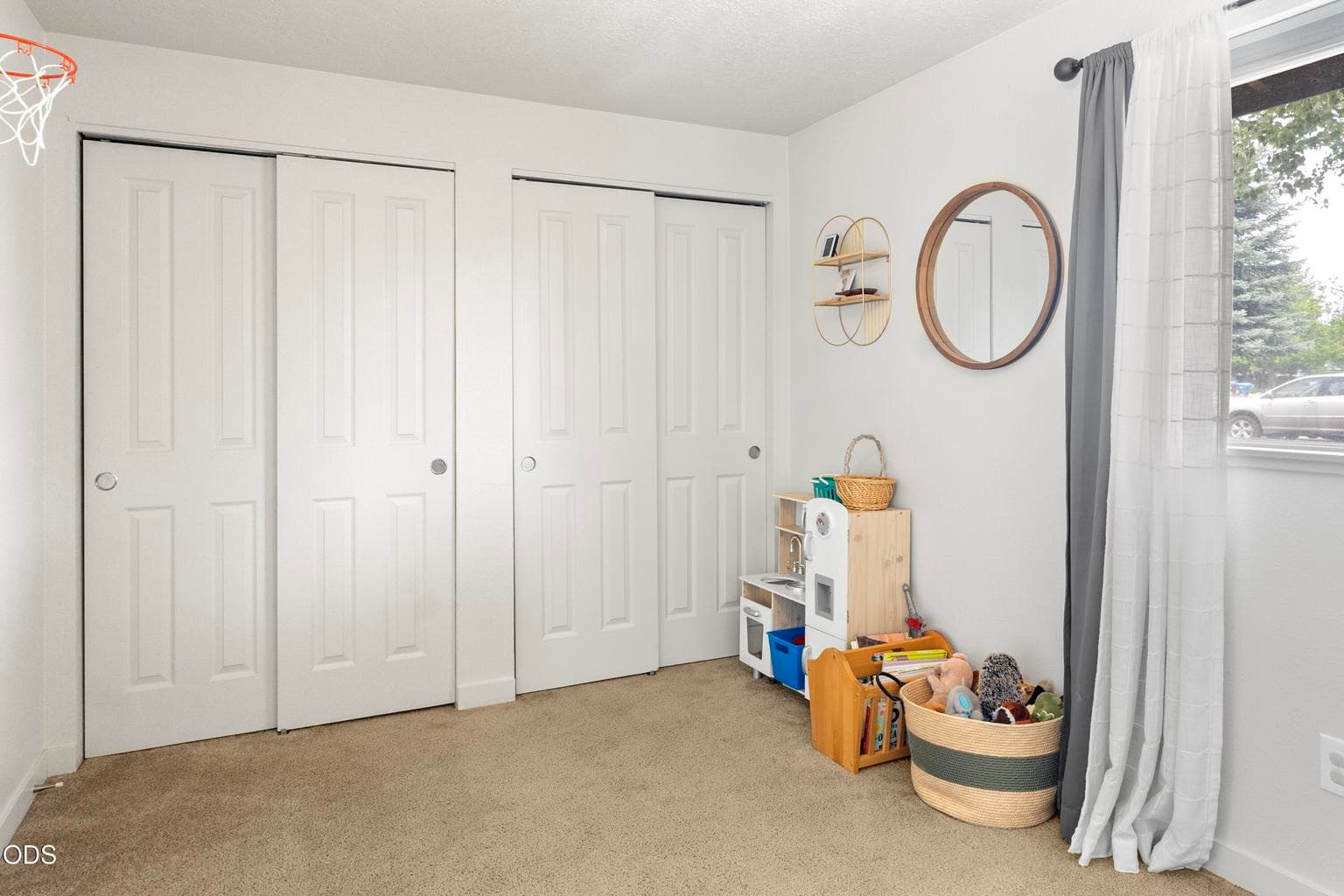 second bedroom