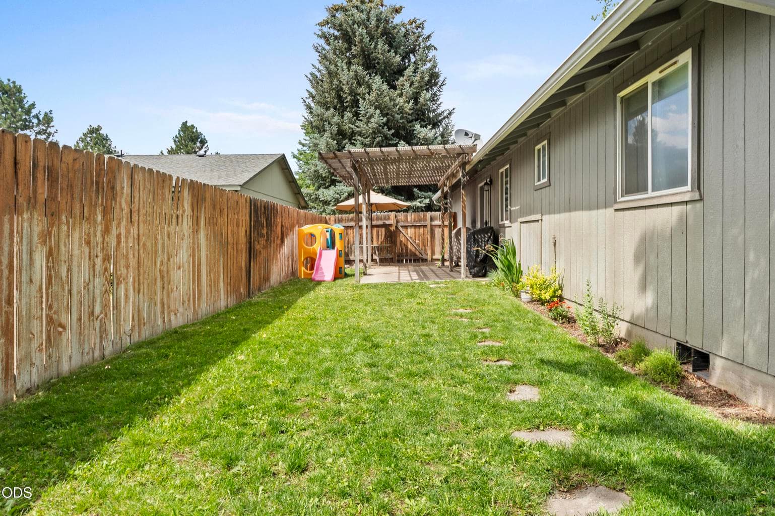 west side yard north facing