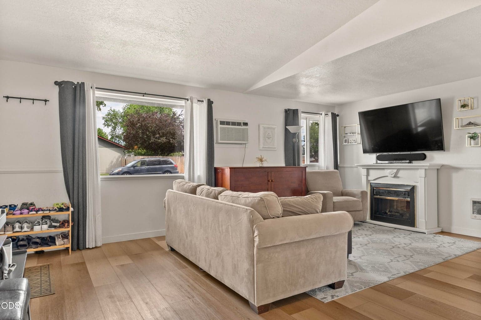 Photo of 1831 31st 5 of 21