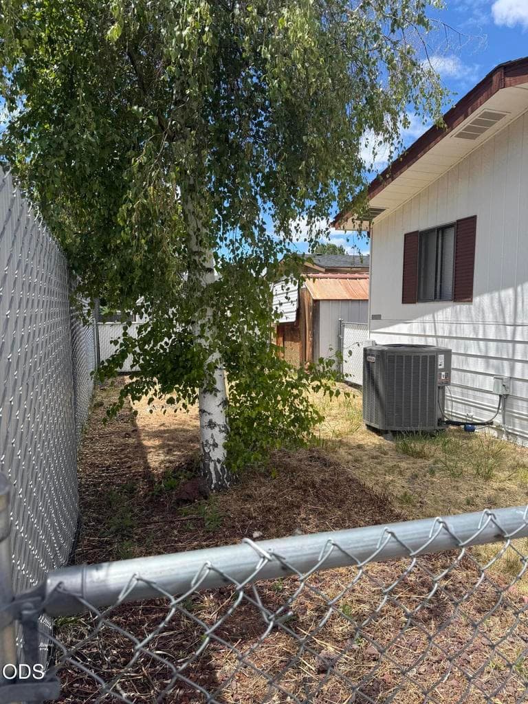 Photo of 3500 Summers 4 of 19