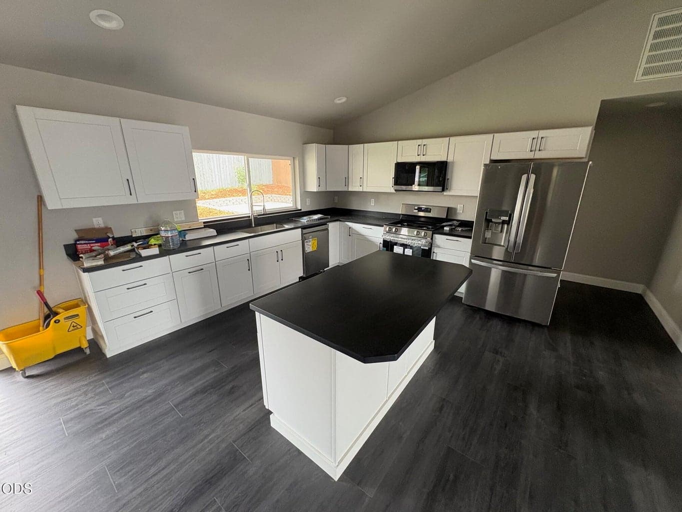 Photo of 5155 Lyptus Lane 3 of 18