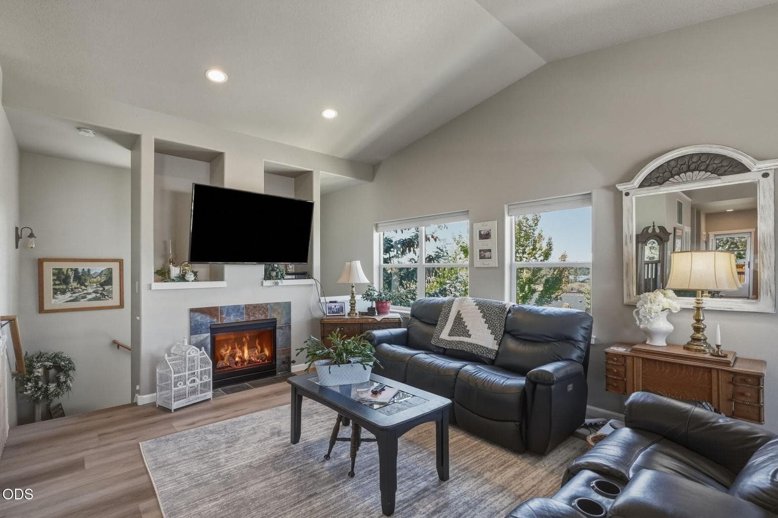 Photo of 63776 Hunters Circle 12 of 53