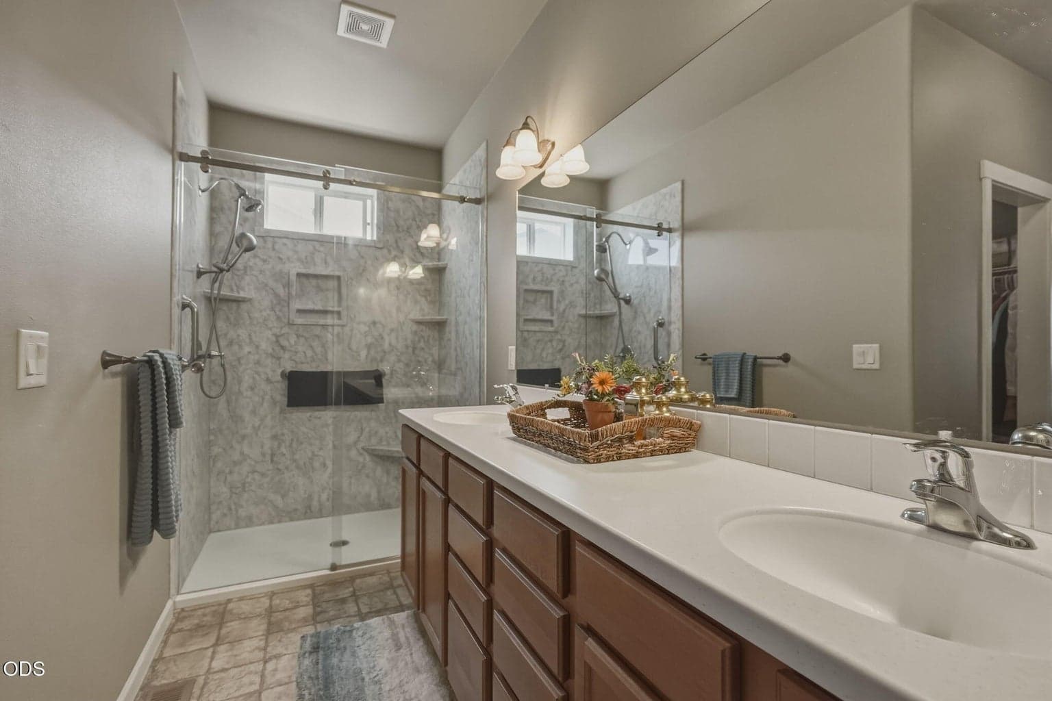 Photo of 63776 Hunters Circle 20 of 53