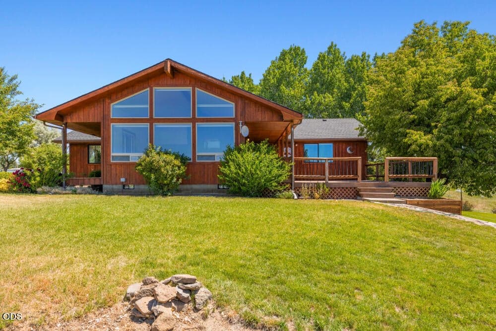 Photo of 34219 Glen Drive 1 of 86