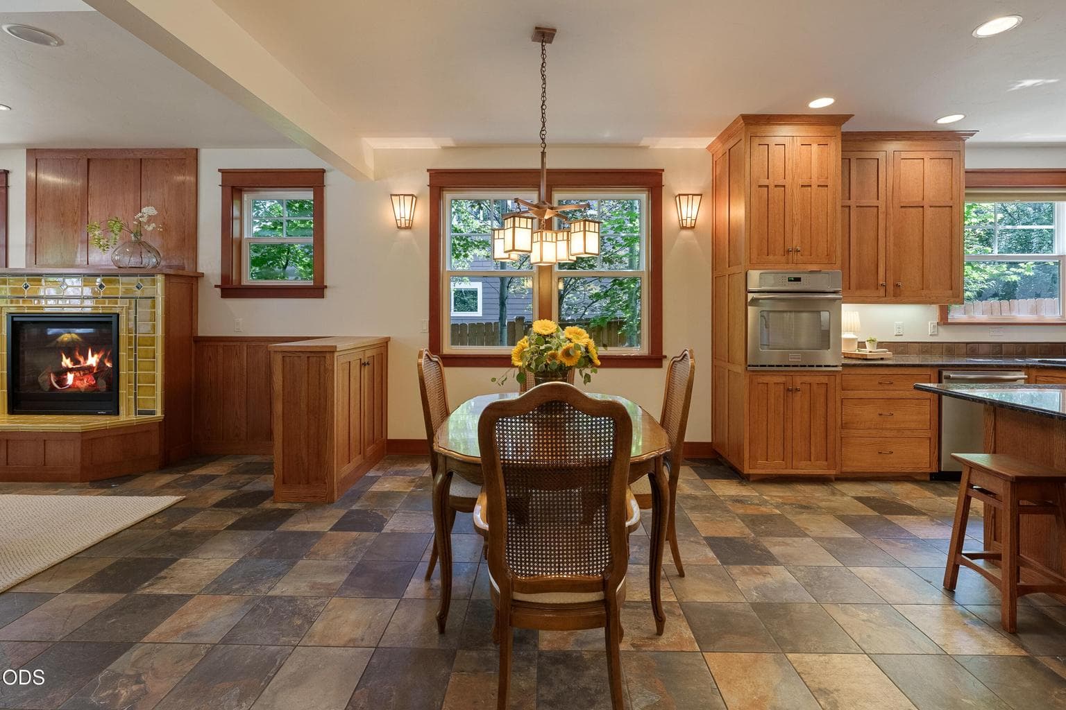Photo of 20385 Penhollow Lane 11 of 37