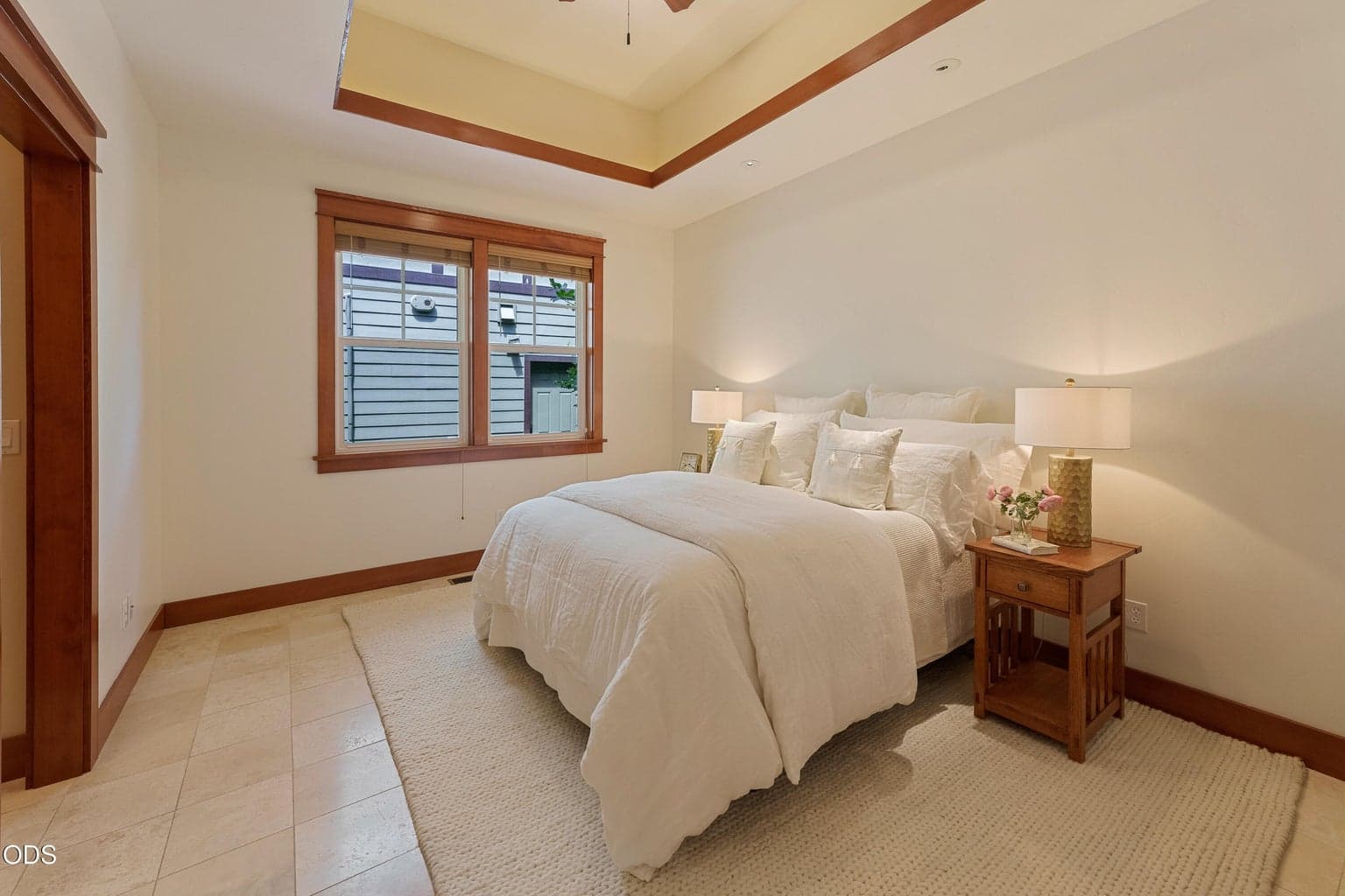 Photo of 20385 Penhollow Lane 17 of 37